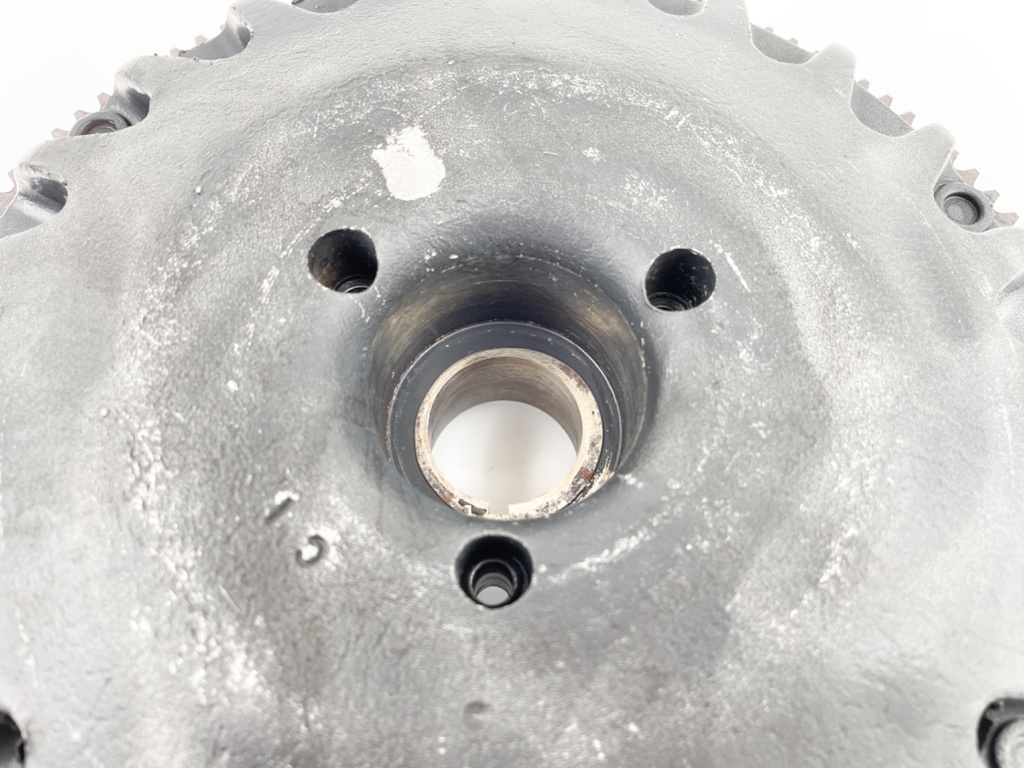 2003 Johnson 225 HP Ficht 2 Stroke Outboard Flywheel 0586653 OEM