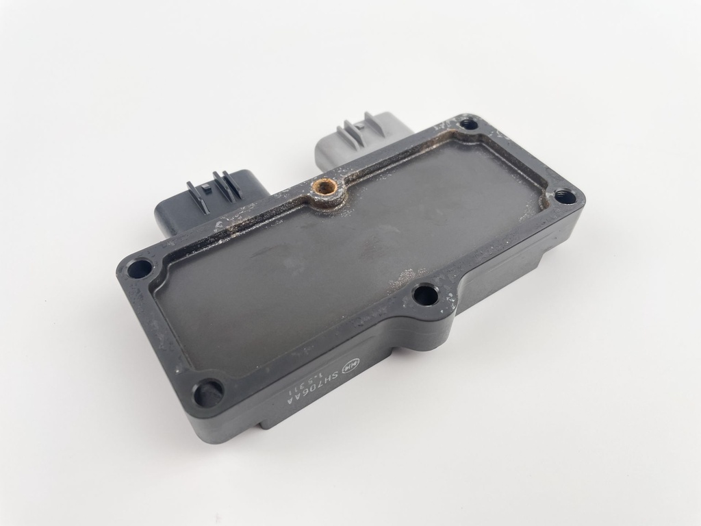 04 - 2022 Yamaha 150HP 4 Stroke Outboard Rectifier Regulator 63P-81960-01-00