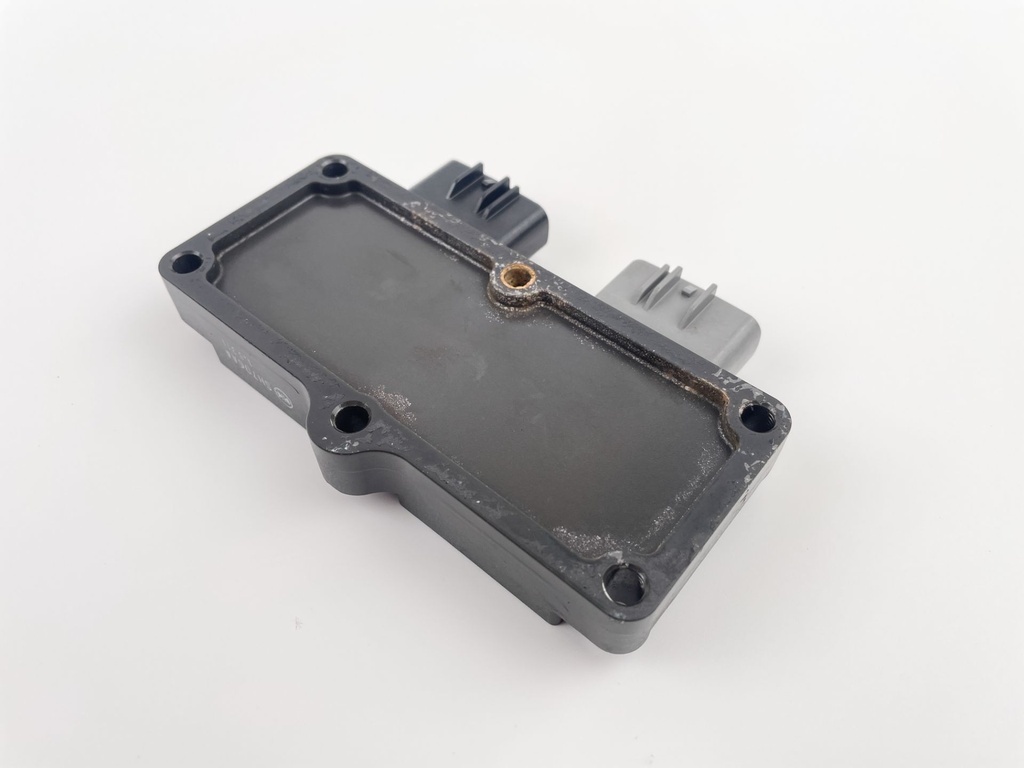 04 - 2022 Yamaha 150HP 4 Stroke Outboard Rectifier Regulator 63P-81960-01-00