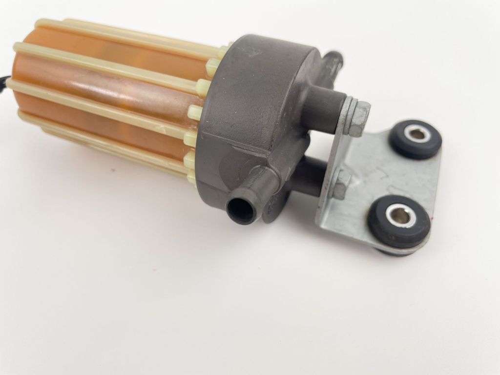 2012 Yamaha 150 HP 4 Stroke Outboard Fuel Filter Assembly 6P3-24560-03-00 OEM