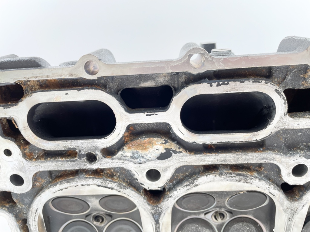 2012 Yamaha 150 HP 4 Stroke Outboard Cylinder Head Complete - Low Hours