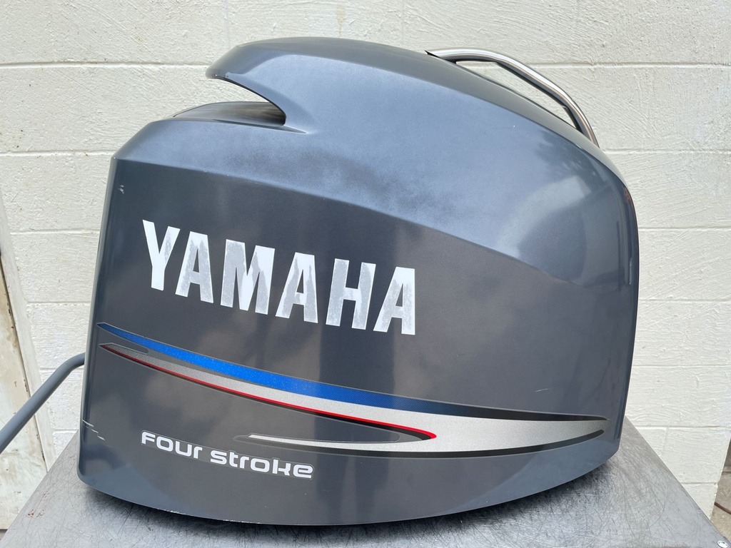 Yamaha F150 150HP 4 Stroke Outboard Top Cover Cowling Hood 2004-2011