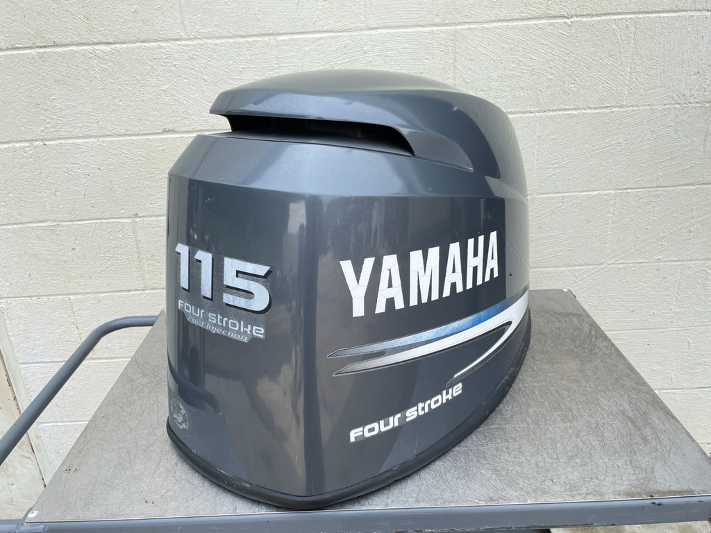 2006 Yamaha 115 HP 4 Stroke Outboard Top Cowling 68V-42610-12-8D OEM