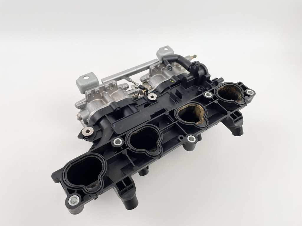 2012 Yamaha 150 HP 4 Stroke Outboard Intake Manifold & Throttle Body 63P-13751-01-00 OEM