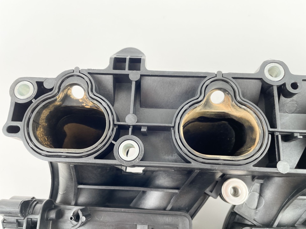 2012 Yamaha 150 HP 4 Stroke Outboard Intake Manifold & Throttle Body 63P-13751-01-00 OEM