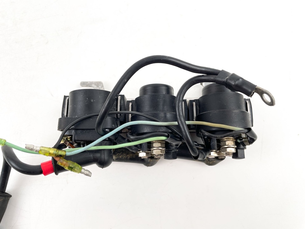 1996 Yamaha 115 HP 2 Stroke Outboard Starter Trim Relay Set 61A-81941-00-00 OEM