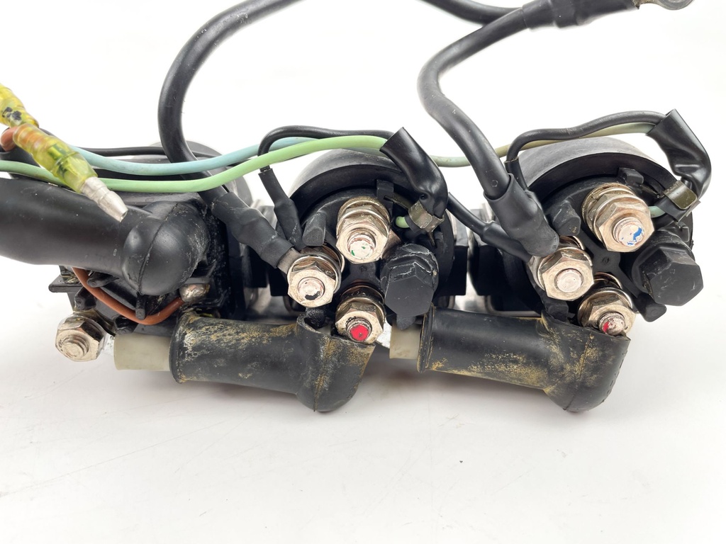 1996 Yamaha 115 HP 2 Stroke Outboard Starter Trim Relay Set 61A-81941-00-00 OEM