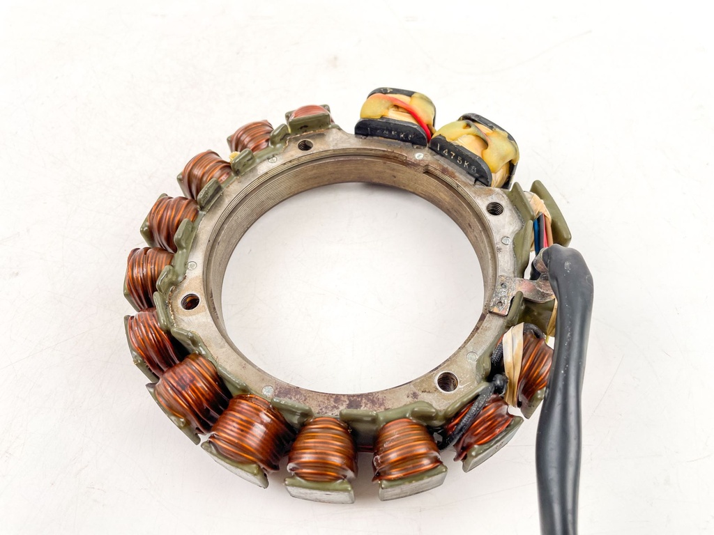 1996 Yamaha 115 HP 2 Stroke Outboard Stator Assembly 6N7-85510-00-00 OEM