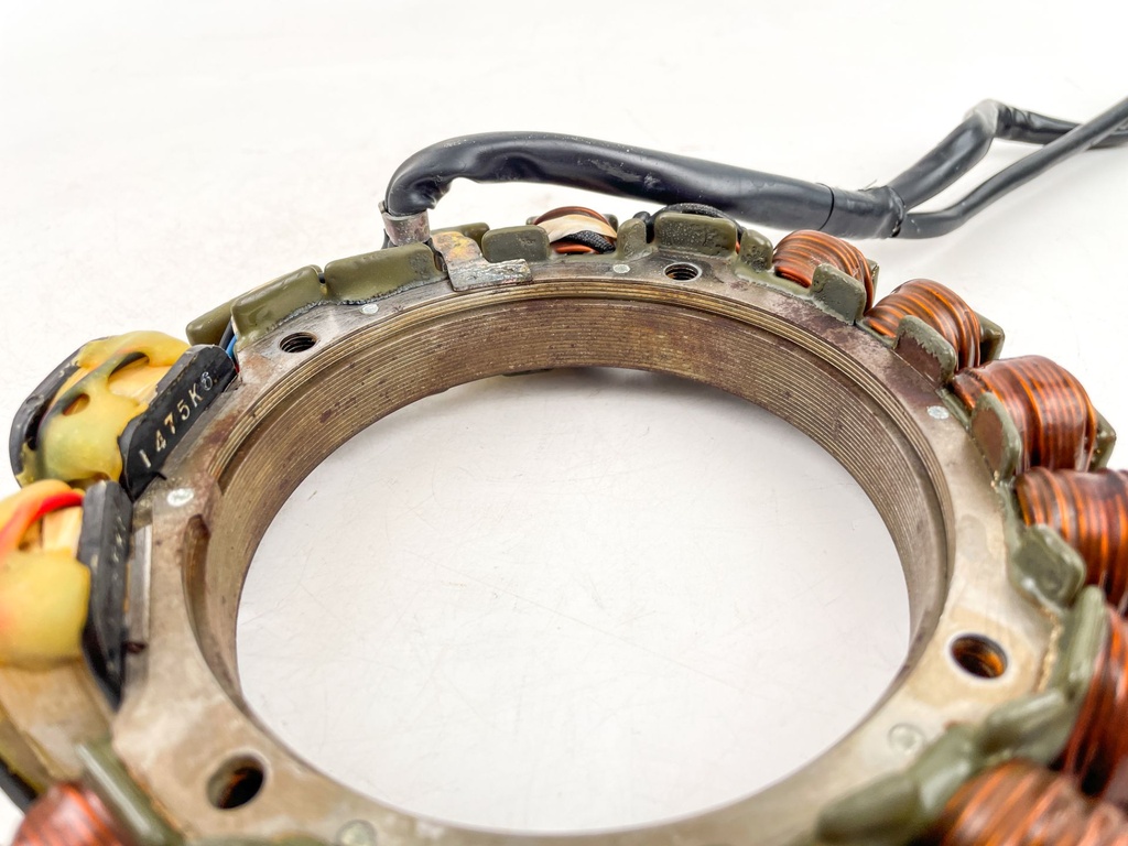 1996 Yamaha 115 HP 2 Stroke Outboard Stator Assembly 6N7-85510-00-00 OEM