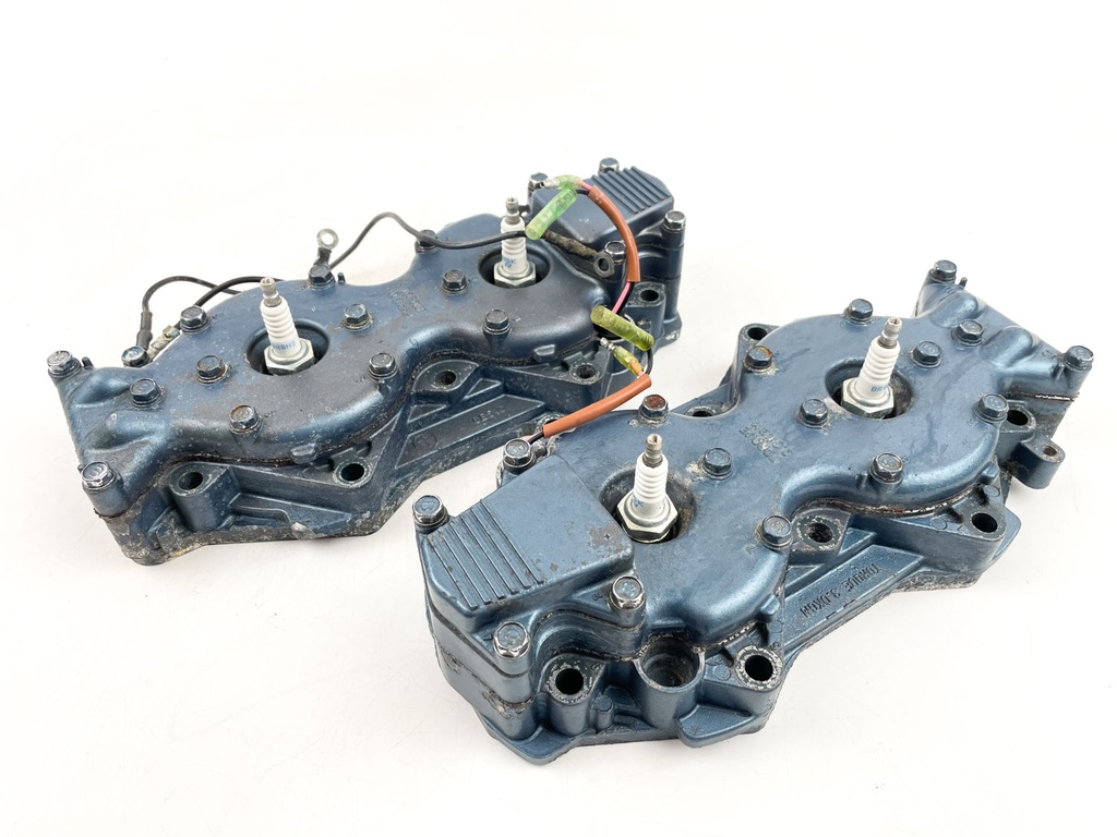 1996 Yamaha 115 HP 2 Stroke Outboard Cylinder Head Set 6E5-11111-10-94 OEM