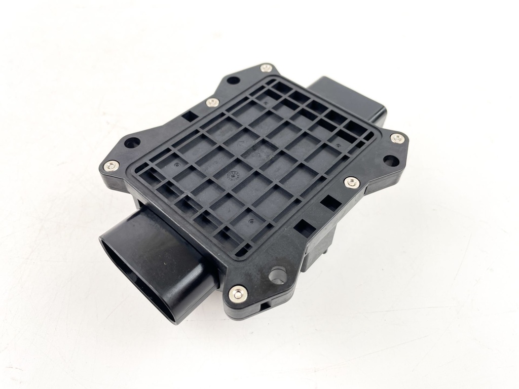 2018 Yamaha 90 HP 4 Stroke Outboard Fuse Box 6FP-82170-00-00 OEM