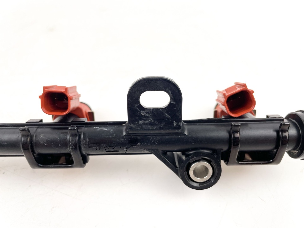 2018 Yamaha 90 HP 4 Stroke Outboard Fuel Injector Set W/ Rail 6FP-13161-00-00 OEM