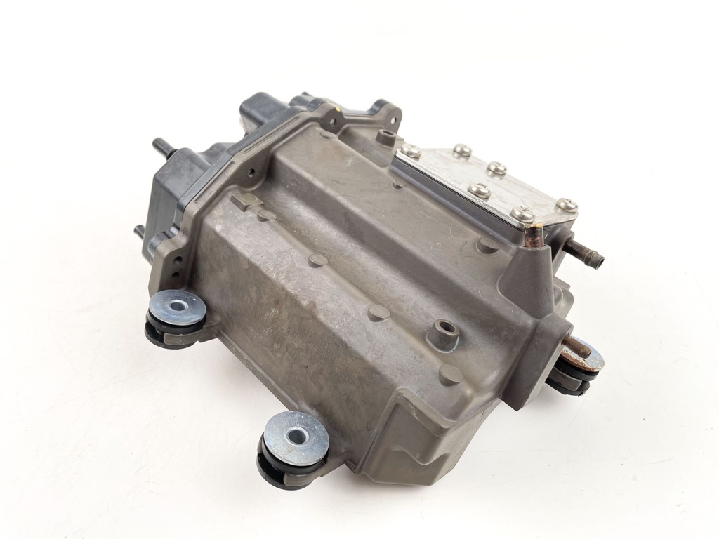 2018 Yamaha 90 HP 4 Stroke Outboard VST Float Chamber Assembly 6FP-14180-01-00 OEM