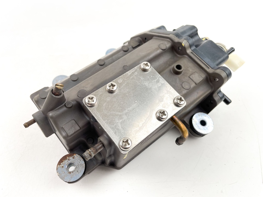 2018 Yamaha 90 HP 4 Stroke Outboard VST Float Chamber Assembly 6FP-14180-01-00 OEM