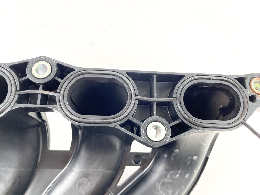 2018 Yamaha 90 HP 4 Stroke Outboard Intake Manifold 6FP-13641-00-00 OEM