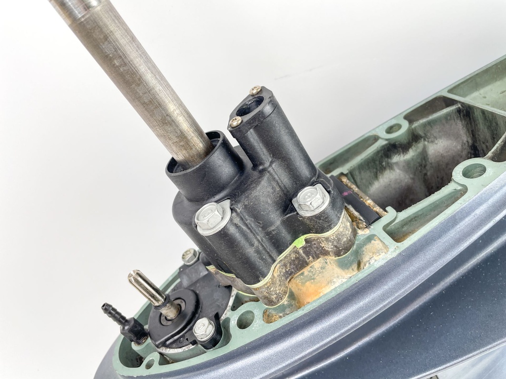 Yamaha 75 80 90 100 HP 4 Stroke Outboard 20" Lower Unit Gear Case