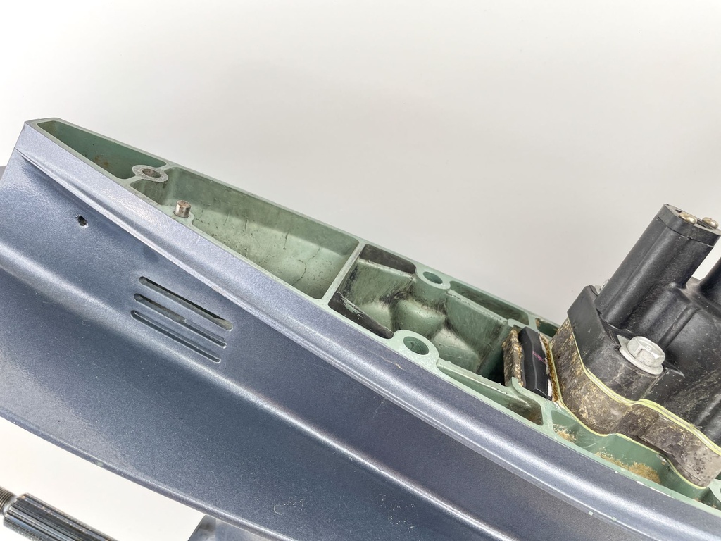 Yamaha 75 80 90 100 HP 4 Stroke Outboard 20" Lower Unit Gear Case