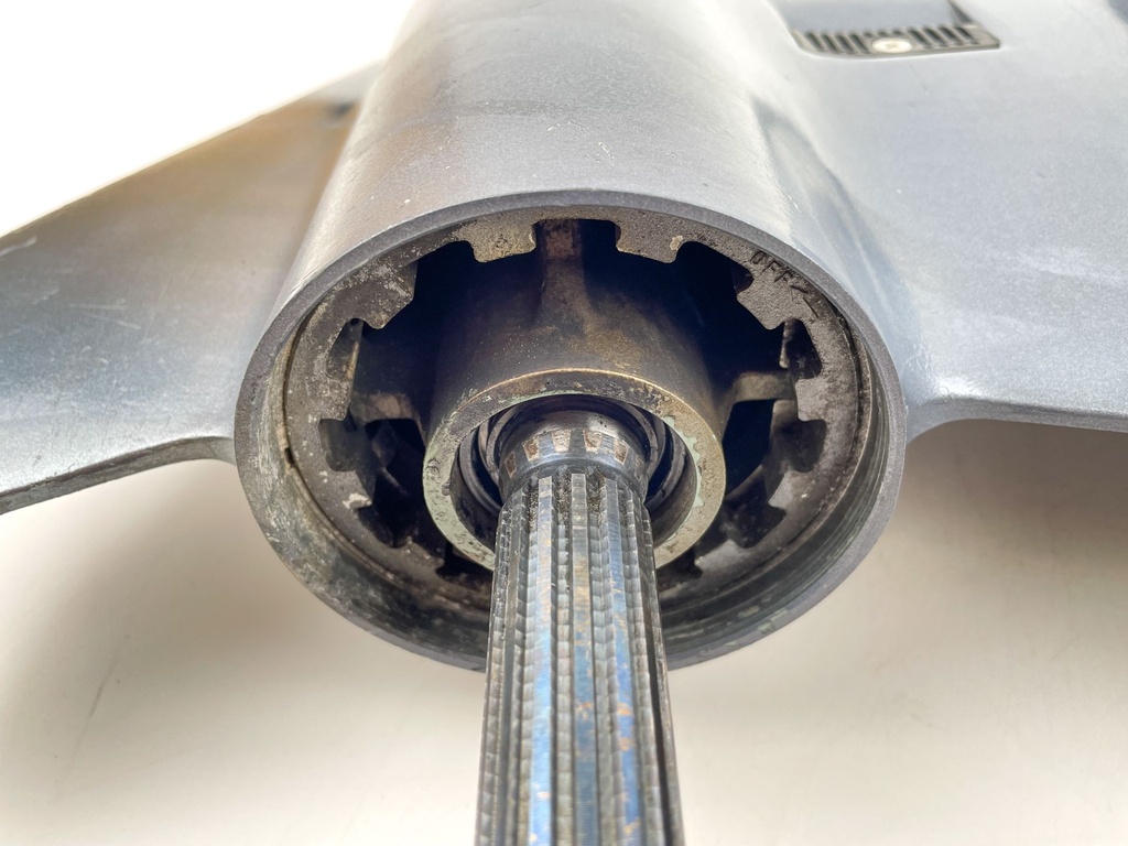 Yamaha 75 80 90 100 HP 4 Stroke Outboard 20" Lower Unit Gear Case