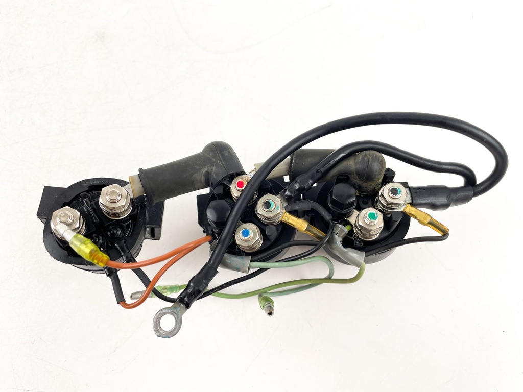 2003 Yamaha 90 HP 4 Stroke Outboard Trim Tilt Relay 6E5-8195B-01-00 OEM