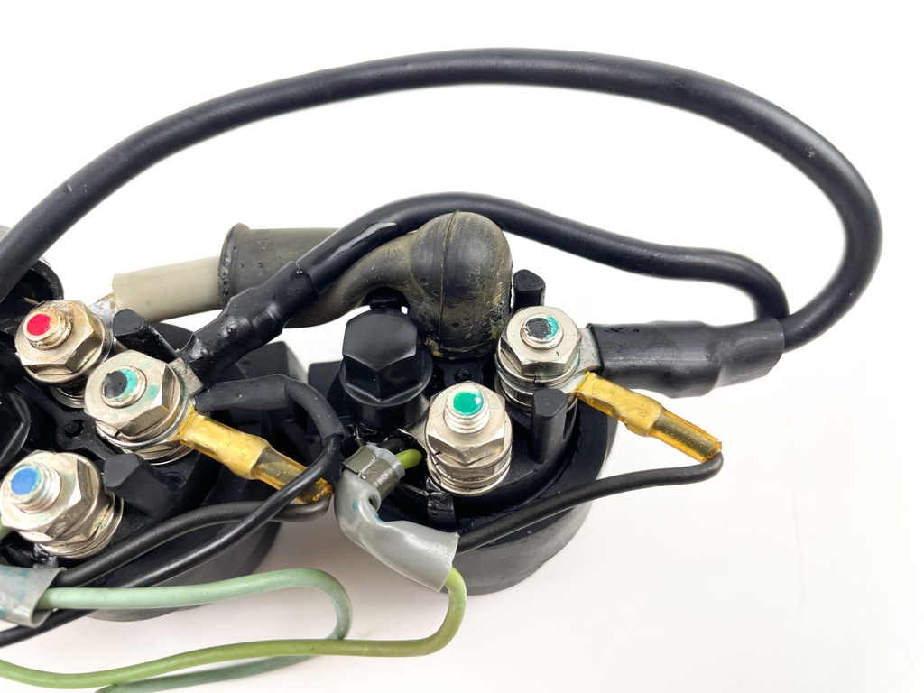 2003 Yamaha 90 HP 4 Stroke Outboard Trim Tilt Relay 6E5-8195B-01-00 OEM