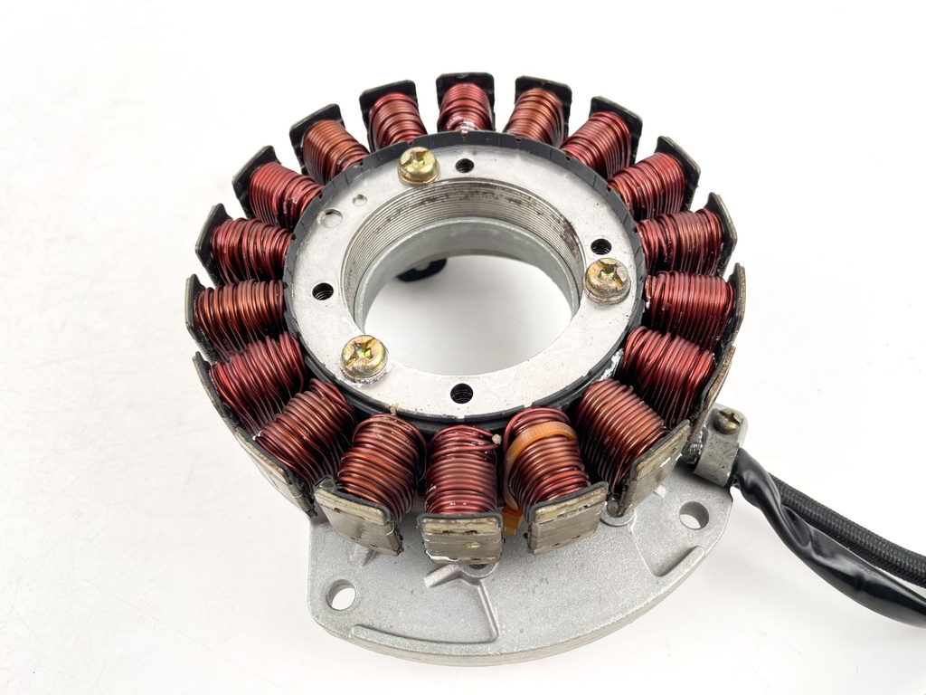 02-04 Yamaha 75 80 90 100 HP 4 Stroke Outboard Pulser Base Stator Assembly 67F-85560-01-00