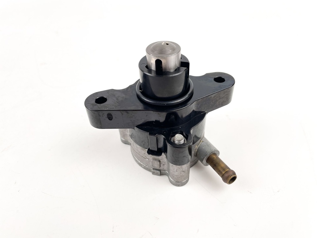 2003 Yamaha 90 HP 4 Stroke Outboard Fuel Pump 68V-24410-00-00 OEM