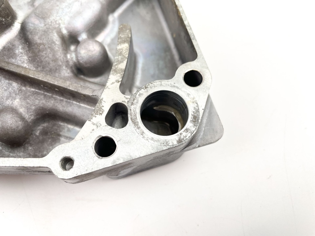 2003 Yamaha 90 HP 4 Stroke Outboard Oil Pump 67F-13300-03-00 OEM