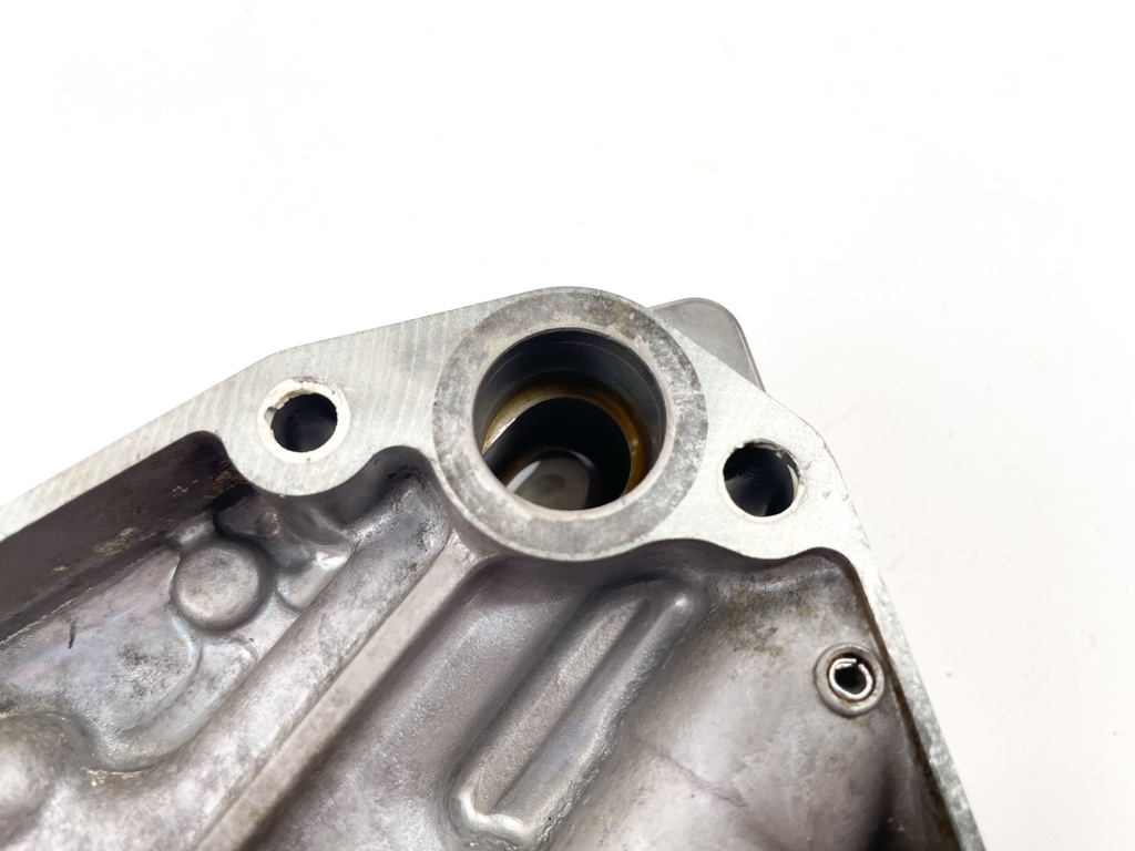 2003 Yamaha 90 HP 4 Stroke Outboard Oil Pump 67F-13300-03-00 OEM