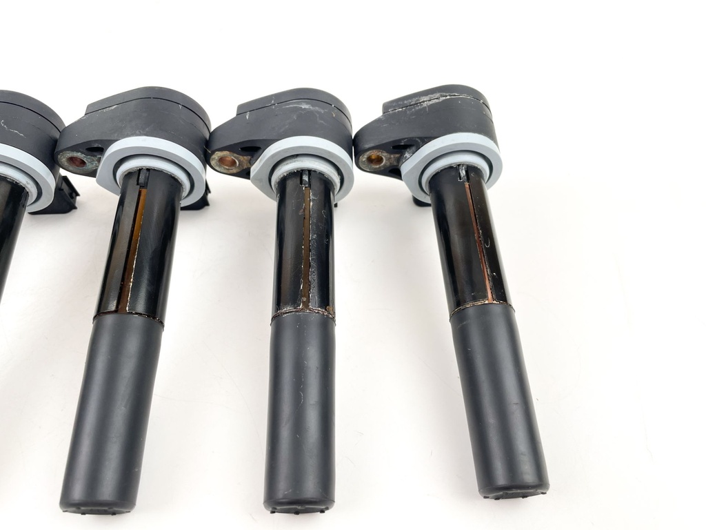 2006 Mercury 275 HP 4 Stroke Outboard Verado Ignition Coil Set 880615T01 OEM