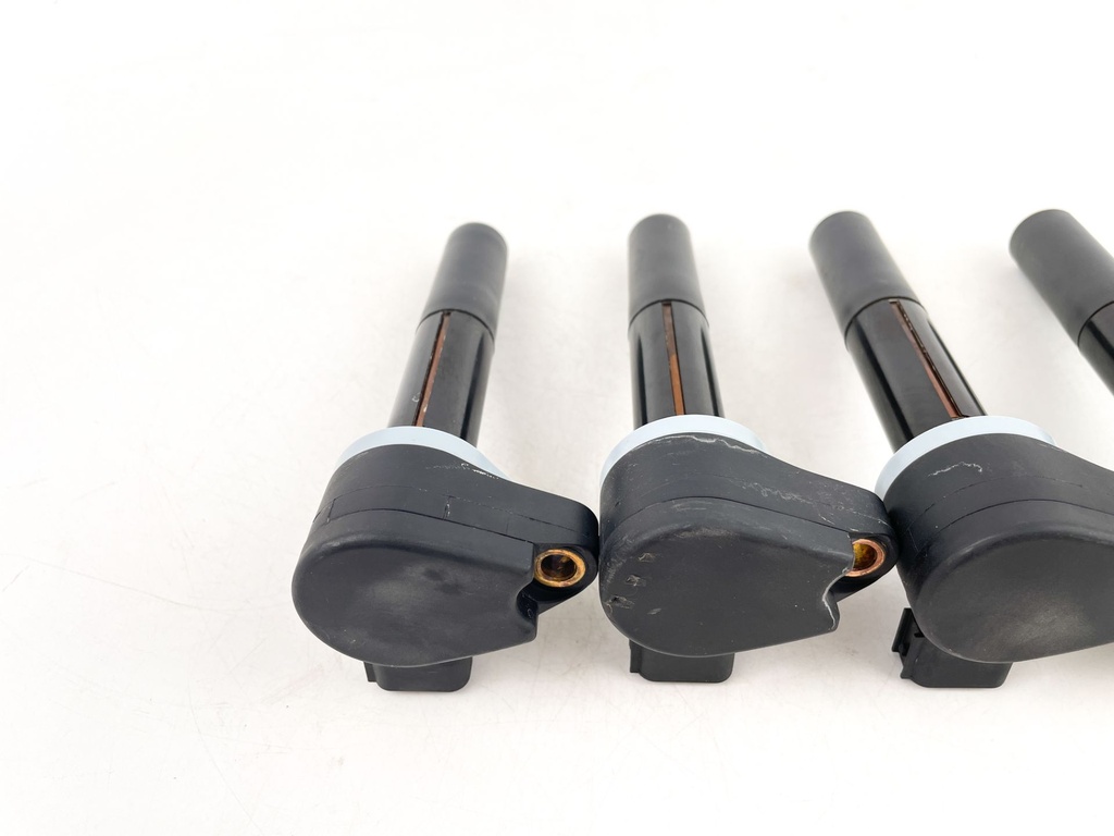 2006 Mercury 275 HP 4 Stroke Outboard Verado Ignition Coil Set 880615T01 OEM