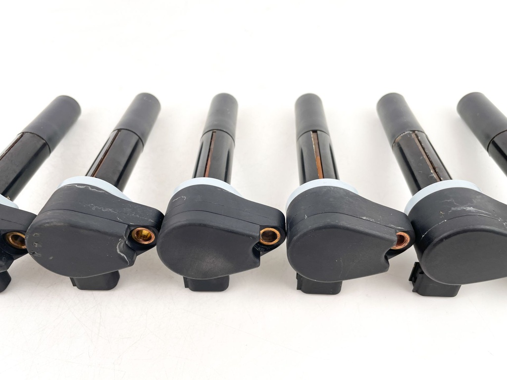 2006 Mercury 275 HP 4 Stroke Outboard Verado Ignition Coil Set 880615T01 OEM