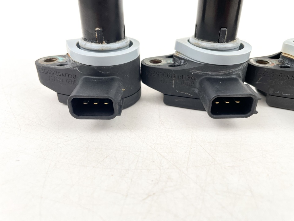 2006 Mercury 275 HP 4 Stroke Outboard Verado Ignition Coil Set 880615T01 OEM