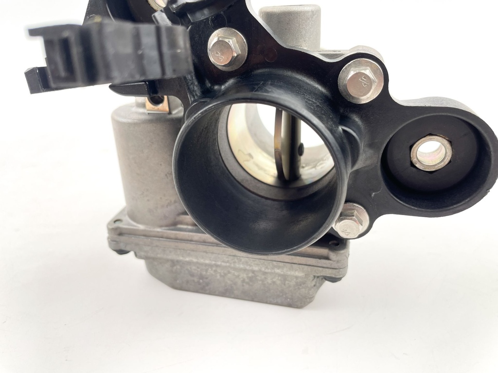 2006 Mercury 275 HP 4 Stroke Verado Outboard Electronic Boost Valve 884408A08 OEM