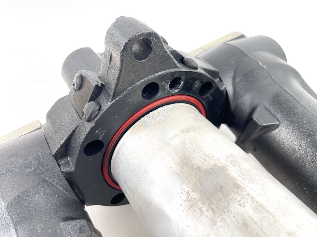 2006 Mercury 275 HP 4 Stroke Outboard Power Trim Tilt Unit 896156A01 OEM