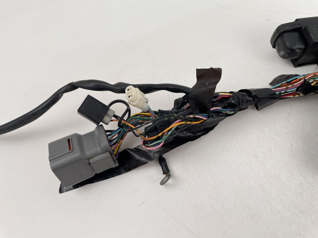 2013 Suzuki 60 HP 4 Stroke Outboard Engine Wire Harness 36610-88L80 OEM