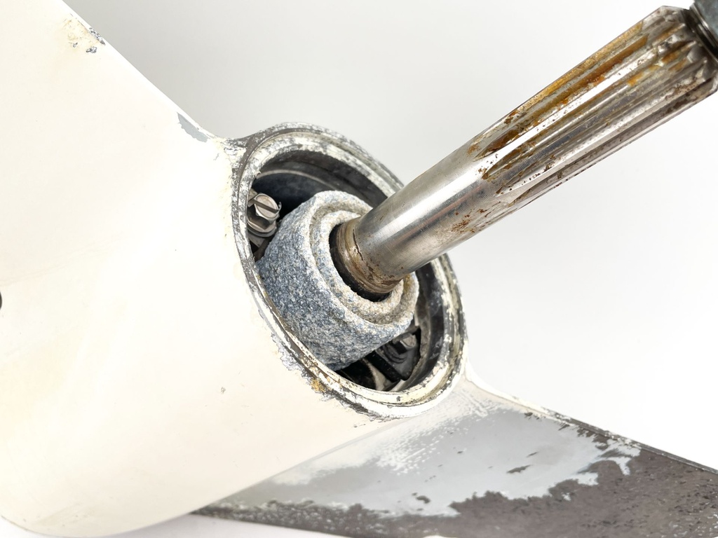 1993+ Evinrude Johnson 40 48 50 HP Outboard 20" Lower Unit Gear Case 0435280