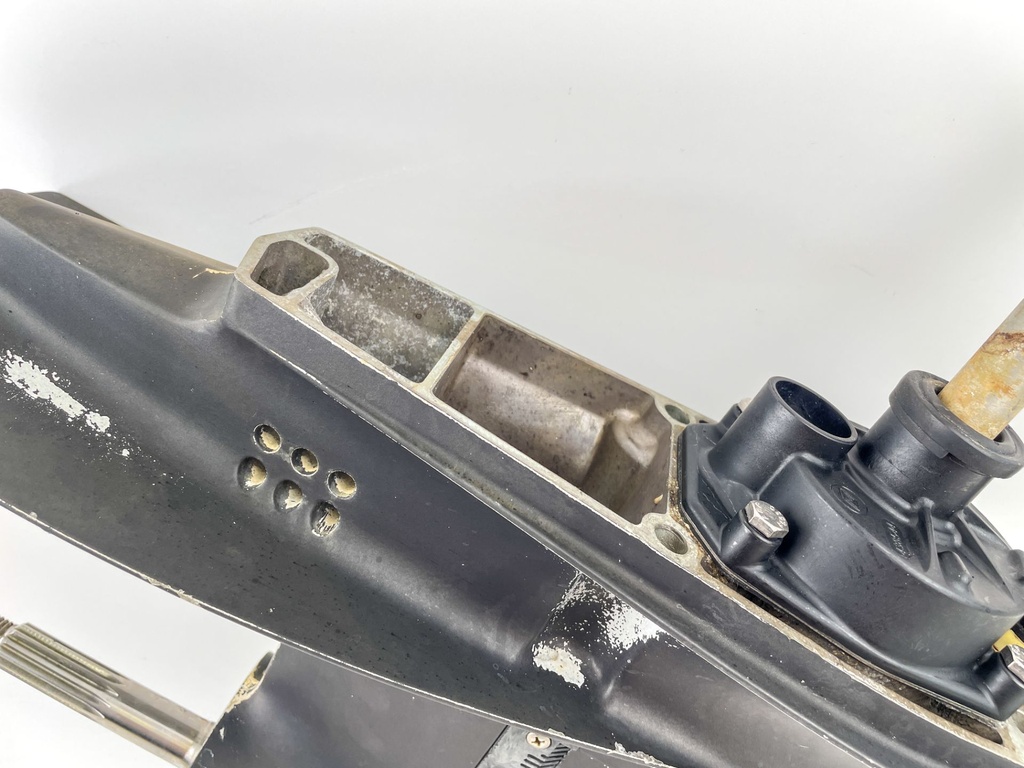 1993 + Evinrude Johnson 40 48 50 HP Outboard 20" Lower Unit Gear Case Tested