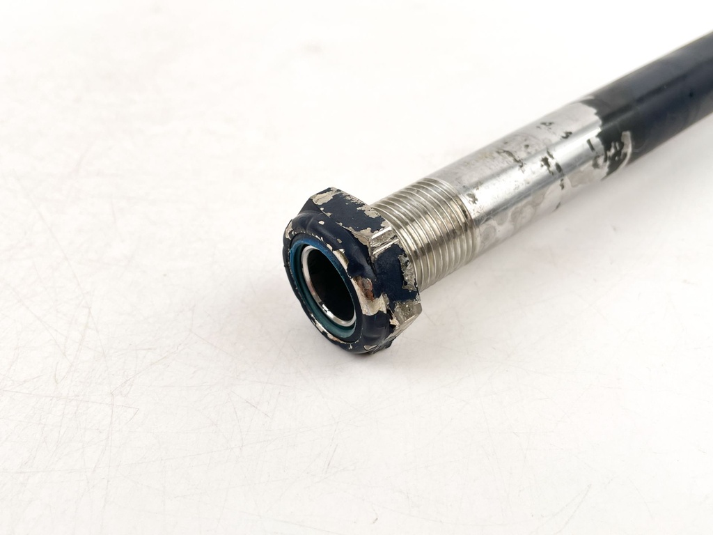 2011 Evinrude 50 HP 2 Stroke Outboard Clamp Bracket Bolt Tilt Tube 0351896 OEM