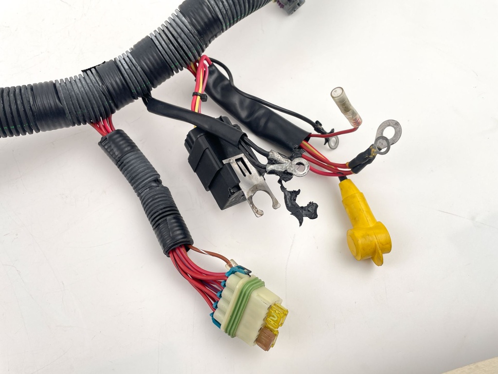 2003 Mercury 200 HP 2 Stroke Outboard Engine Wire Harness 878082T8 OEM