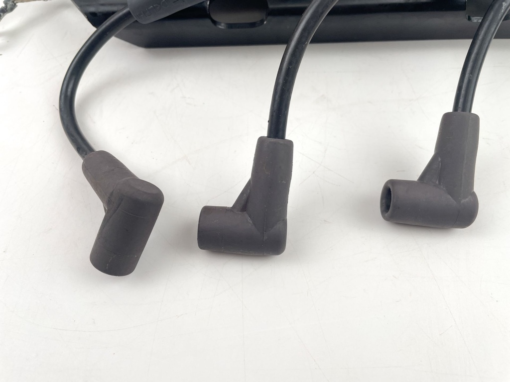 2003 Mercury 200 HP 2 Stroke Outboard Ignition Coil Set W/ Plate 856991A1 OEM