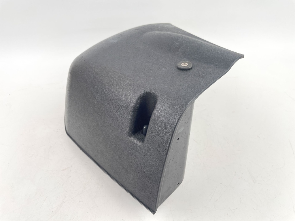 2003 Mercury 200 HP 2 Stroke Outboard Intake Attenuator Assembly 881909T3 OEM