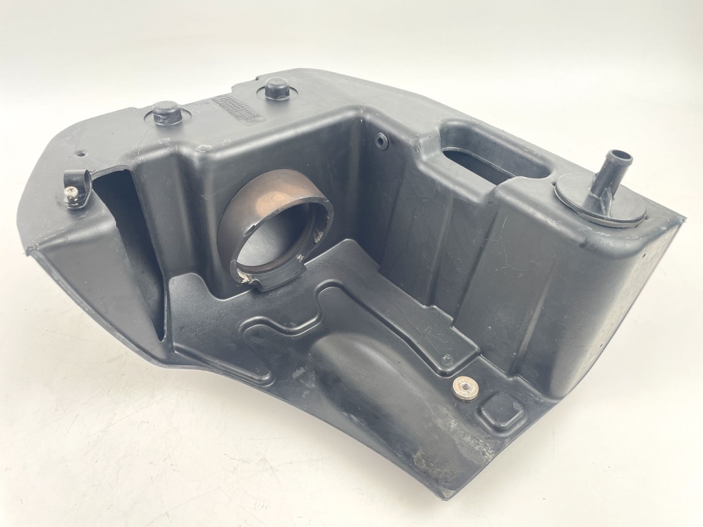 2003 Mercury 200 HP 2 Stroke Outboard Intake Attenuator Assembly 881909T3 OEM