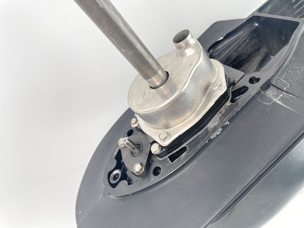 1987-97 Mercury 75 80 90 HP 2 Stroke 20" Lower Unit Gear Case 2.31:1