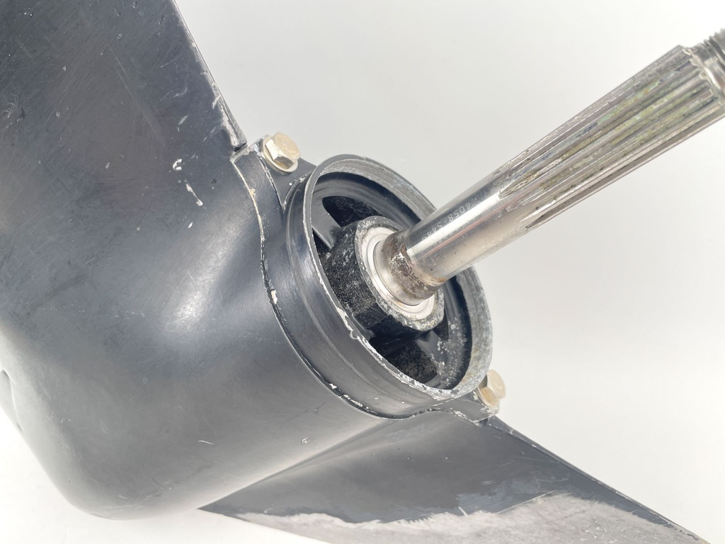 1987-97 Mercury 75 80 90 HP 2 Stroke 20" Lower Unit Gear Case 2.31:1