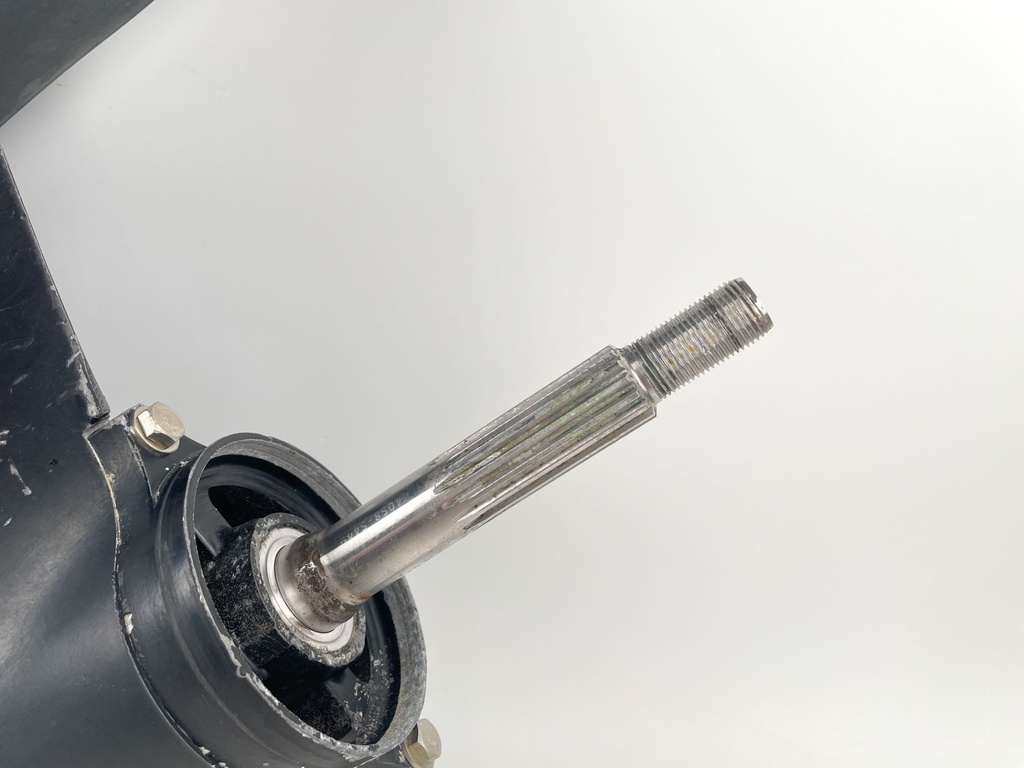 1987-97 Mercury 75 80 90 HP 2 Stroke 20" Lower Unit Gear Case 2.31:1