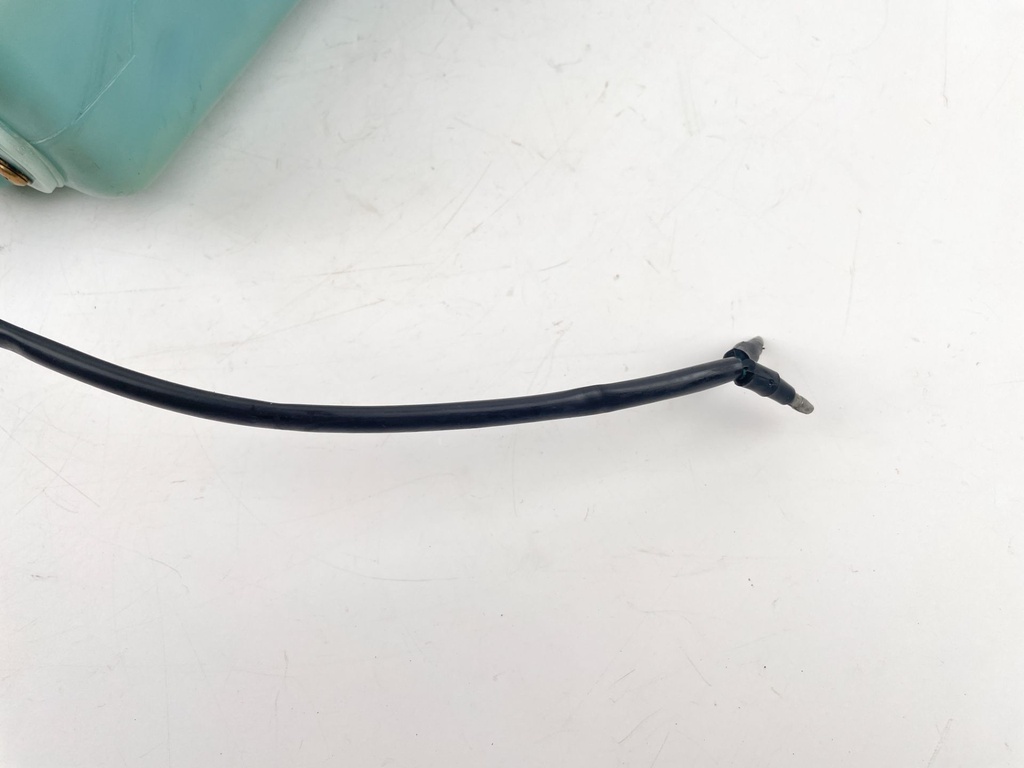 1990 Mercury 75 HP 2 Stroke Outboard Oil Tank 8627A7 OEM