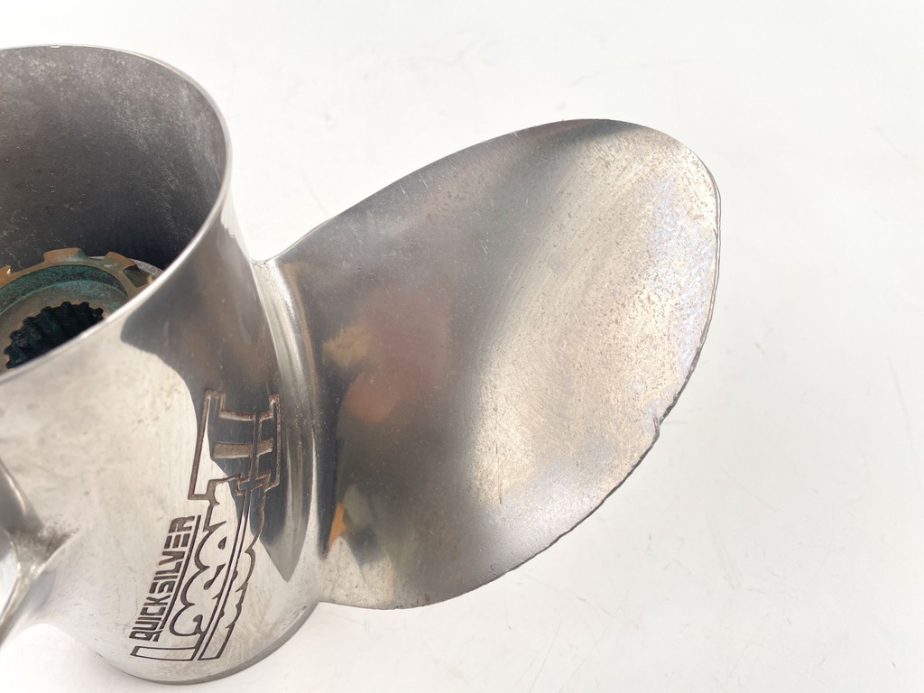 Mercury Quicksilver Laser II 20P Stainless Steel Prop Propeller 48-16990A40