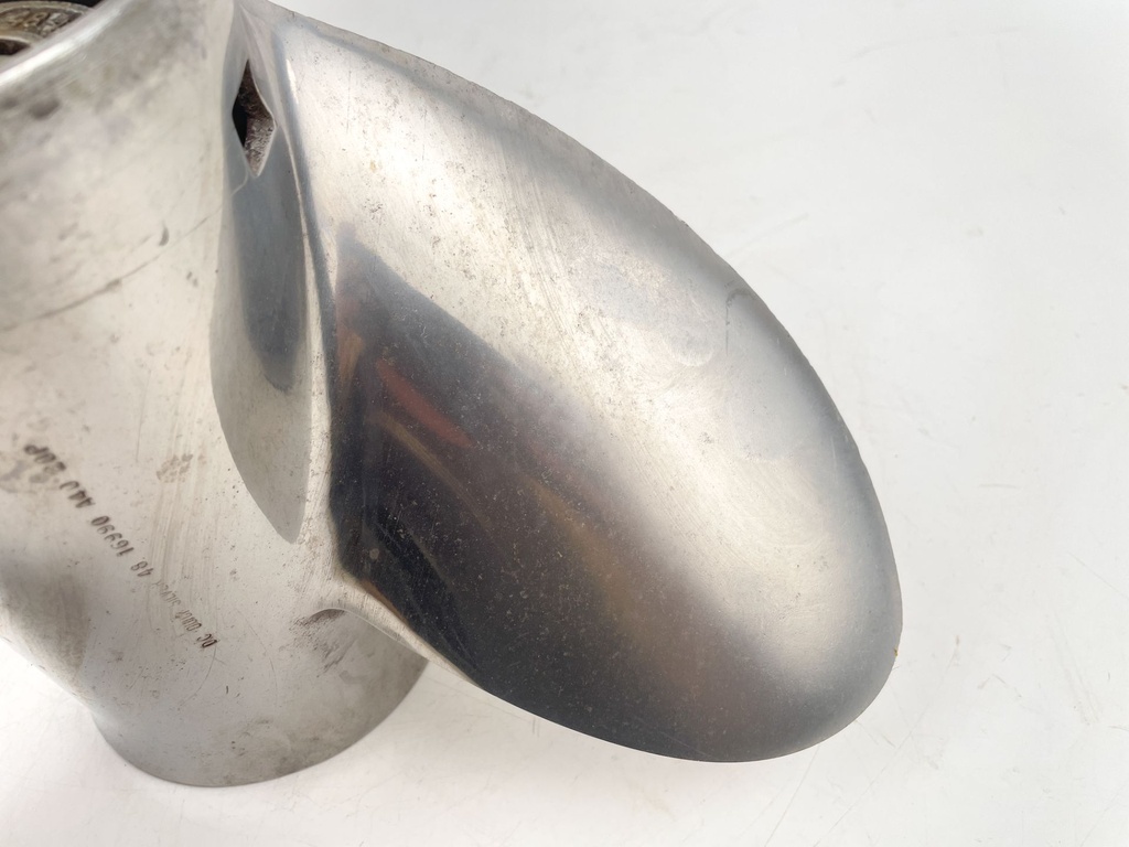 Mercury Quicksilver Laser II 20P Stainless Steel Prop Propeller 48-16990A40