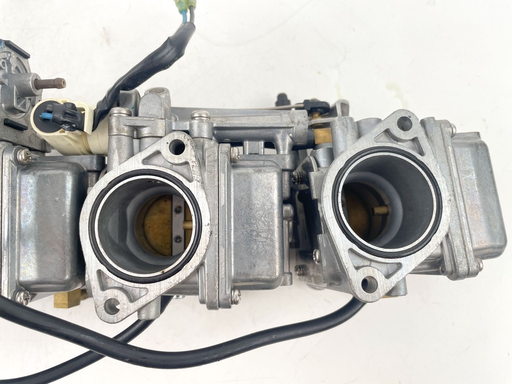 03-04 Yamaha 90HP 4 Stroke Outboard  1 2 3 4 Carburetor Set Of 4 - Good Condition