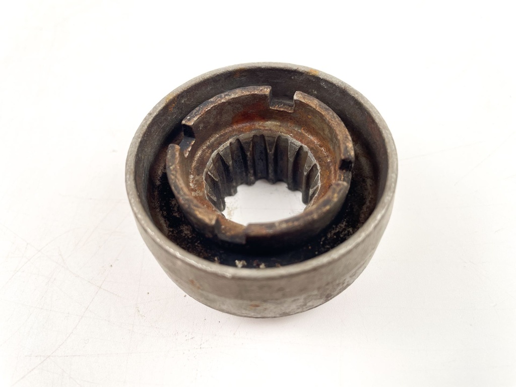 Suzuki 4 Stroke Outboard Prop Hardware 09141-18005 Nut Thrust Washer Spacer